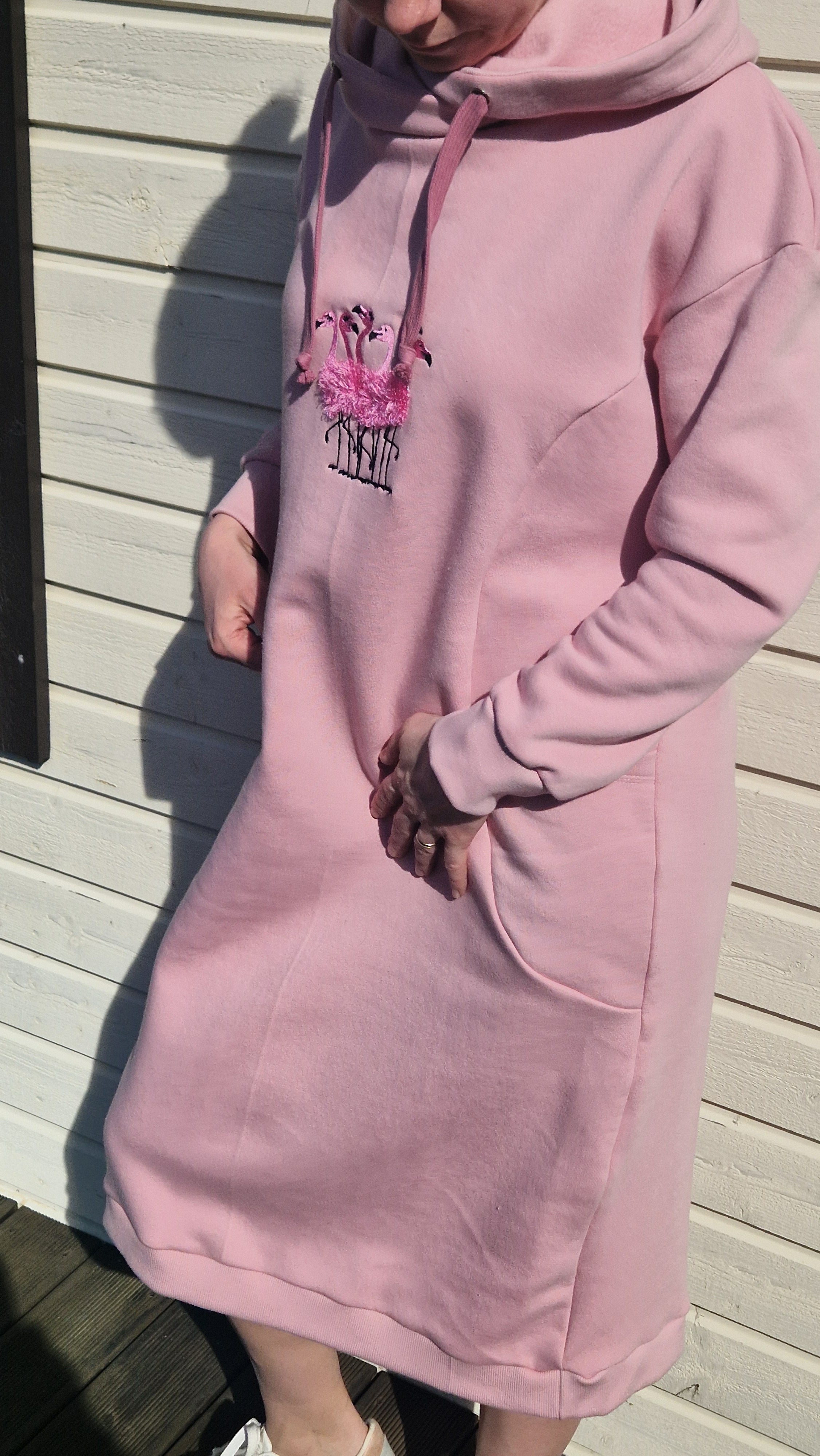 Dresskleit Flamingo tikandiga. Roosa. Suurus 38 - BeeCap